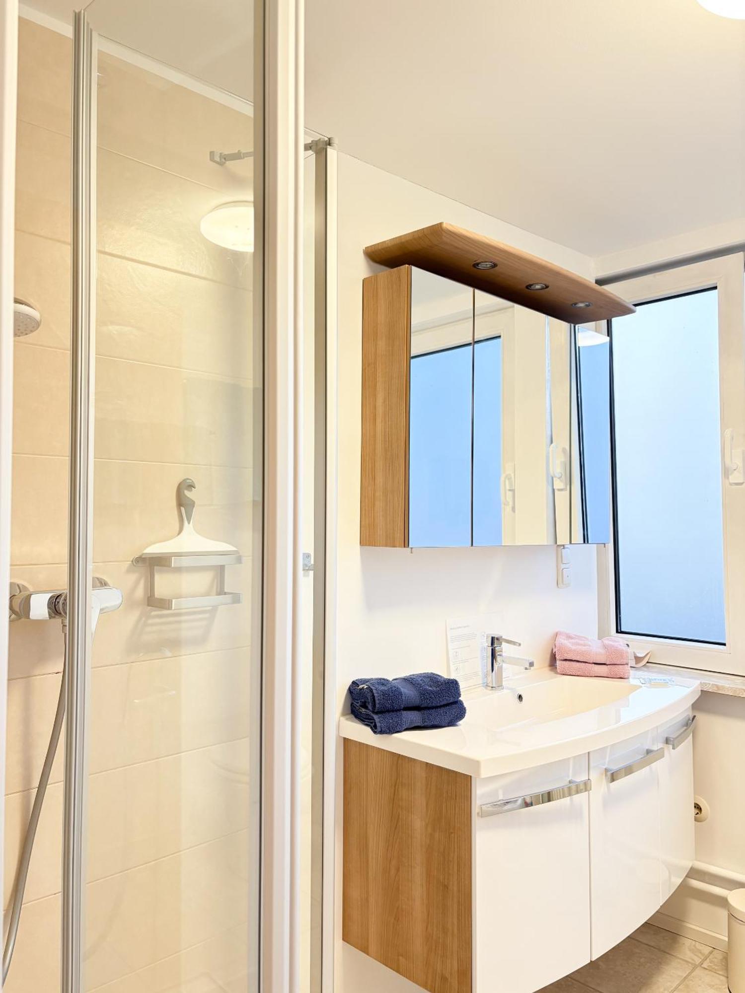 Hotel Zum Wikinger سانكت بيتر اوردنغ الغرفة الصورة